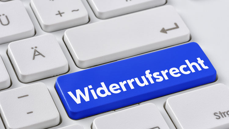 Computertastatur mit einer blauen Taste, auf der "Widerruf" steht; Copyright Panthermedia